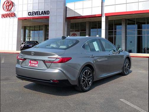 2025 Toyota Camry XLE