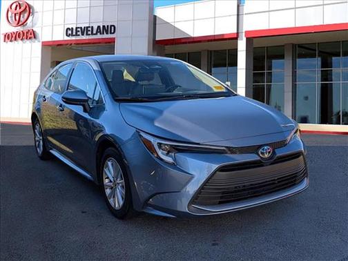 2025 Toyota Corolla Hybrid SE