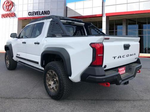 2025 Toyota Tacoma Hybrid Trailhunter