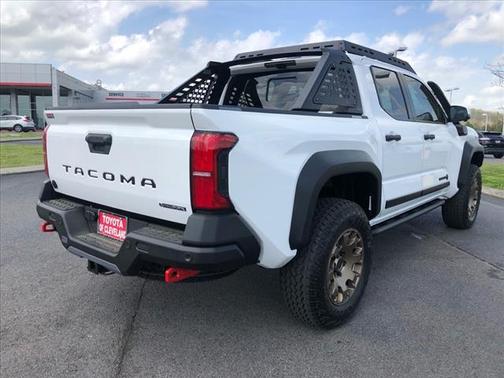 2025 Toyota Tacoma Hybrid Trailhunter