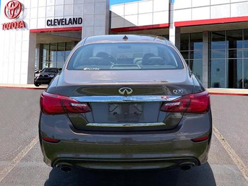 2019 INFINITI Q70 3.7 LUXE