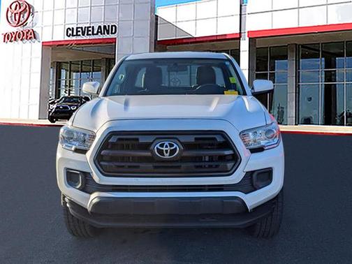 2016 Toyota Tacoma SR