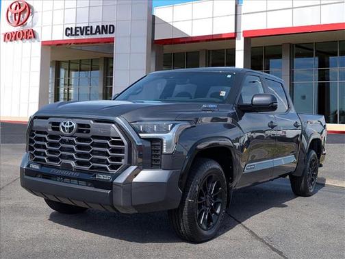 2026 Toyota Tundra Hybrid Platinum