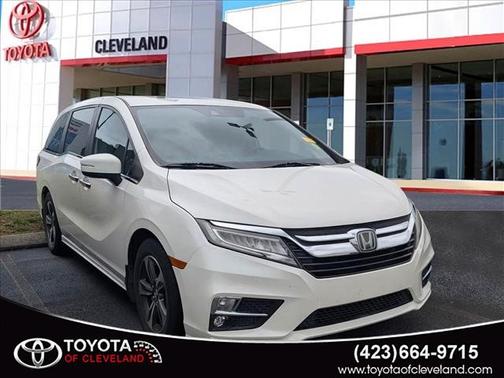 White Diamond Pearl 2019 Honda Odyssey Touring
