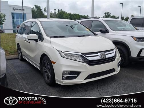 White Diamond Pearl 2019 Honda Odyssey Touring