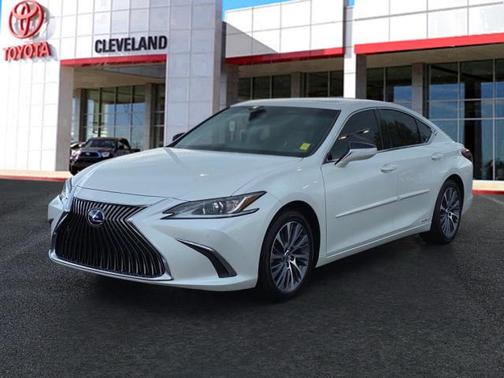 2021 Lexus ES 300h Base