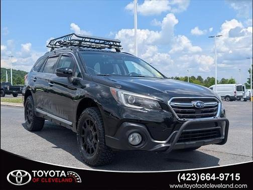 Crystal Black Silica 2018 Subaru Outback 3.6R Touring