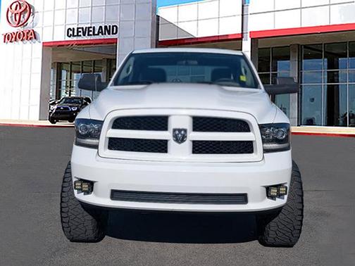 2012 RAM 1500 ST