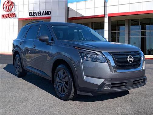 2024 Nissan Pathfinder SV FWD