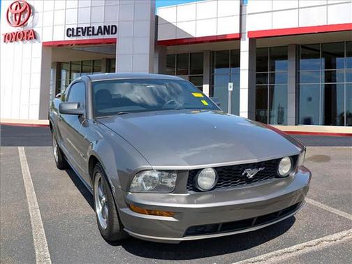 Mineral Gray 2005 Ford Mustang GT