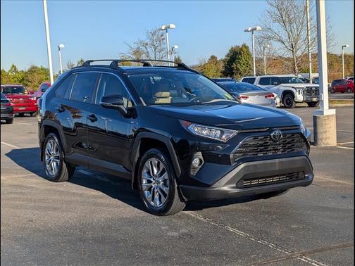 2021 Toyota RAV4 XLE Premium