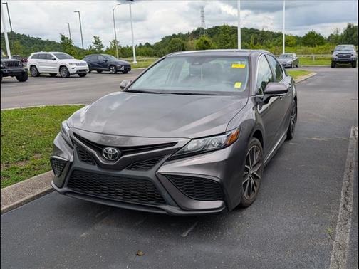 Predawn Gray Mica 2024 Toyota Camry SE