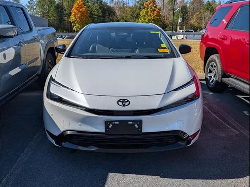 2025 Toyota Prius L