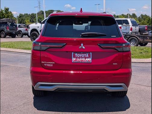 Red 2025 Mitsubishi Outlander SEL S-AWC