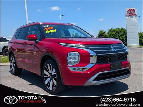 Red 2025 Mitsubishi Outlander SEL S-AWC