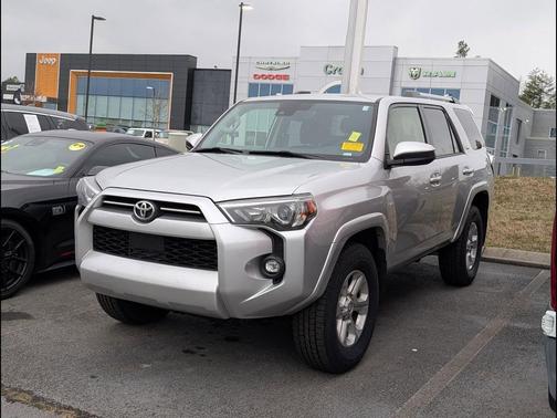 2024 Toyota 4Runner SR5