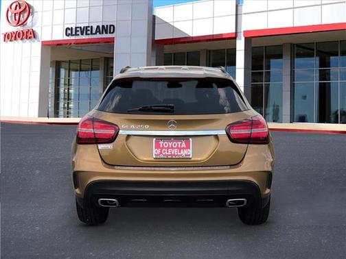 2018 Mercedes-Benz GLA 250 Base