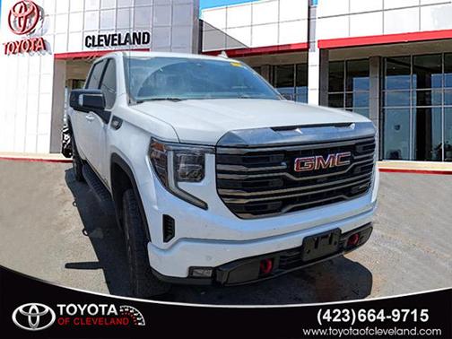 2024 GMC Sierra 1500 AT4
