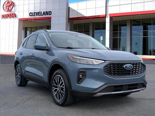 2024 Ford Escape PHEV SE