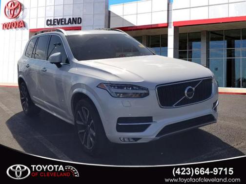 2019 Volvo XC90 T6 Momentum