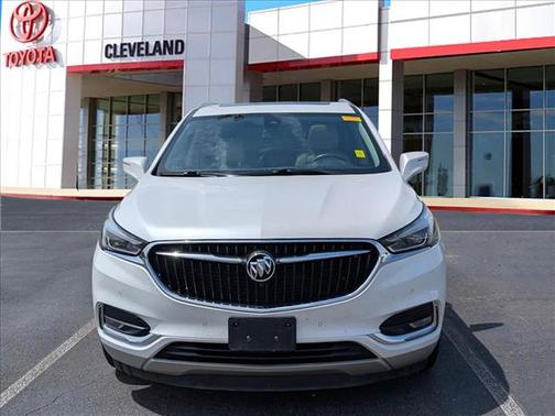 White Frost Tricoat 2018 Buick Enclave Premium