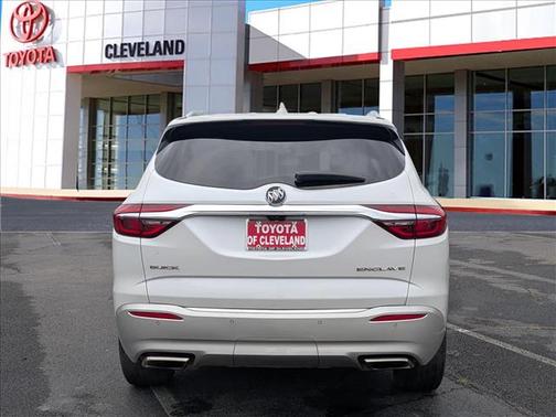 White Frost Tricoat 2018 Buick Enclave Premium
