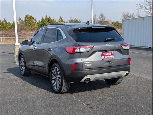 2021 Ford Escape Titanium