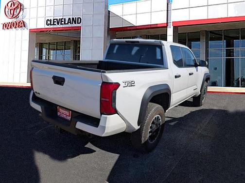 2024 Toyota Tacoma TRD Off-Road