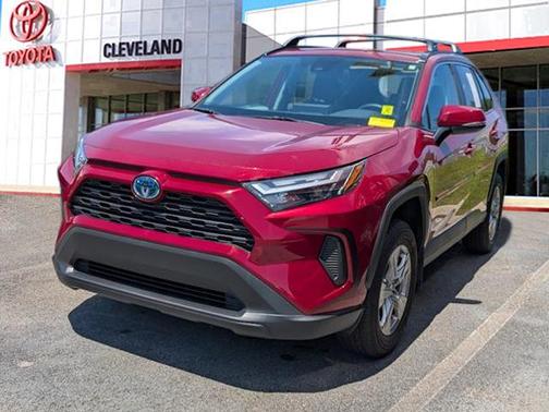 2024 Toyota RAV4 Hybrid XLE