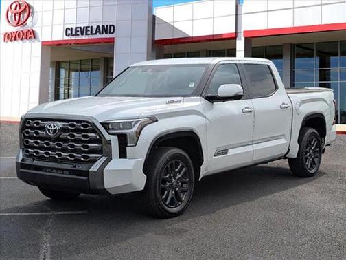 2025 Toyota Tundra Hybrid Platinum