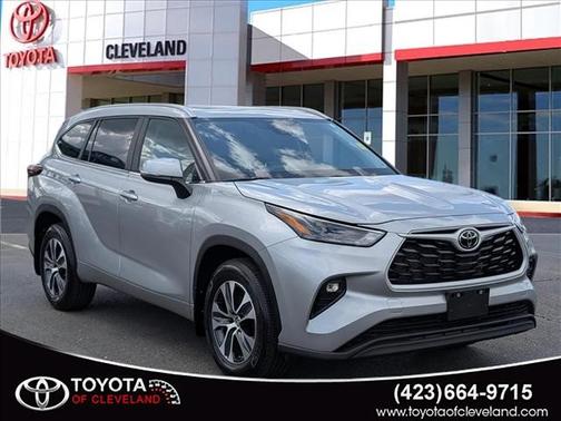 Celestial Silver 2024 Toyota Highlander XLE