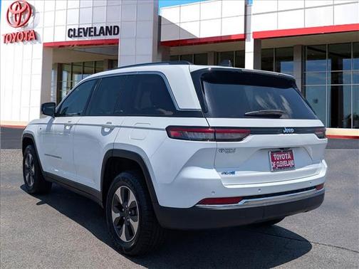 Bright White Clearcoat 2024 Jeep Grand Cherokee 4xe Base