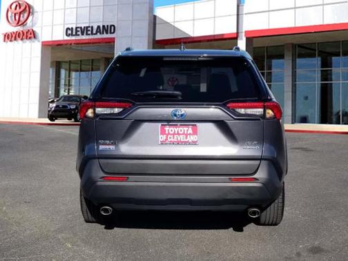 2021 Toyota RAV4 Hybrid XLE Premium