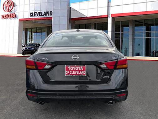 2025 Nissan Altima 2.5 SL