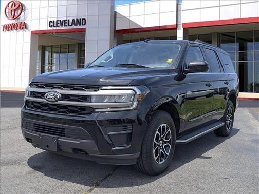 Agate Black Metallic 2023 Ford Expedition XLT