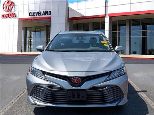 Celestial Silver Metallic 2020 Toyota Camry Hybrid XLE