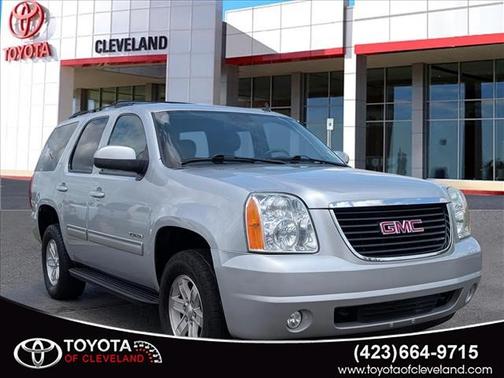 Quicksilver Metallic 2013 GMC Yukon SLT