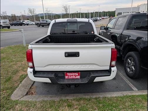 2017 Toyota Tacoma Base