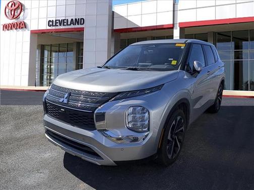 2024 Mitsubishi Outlander SE Black Edition S-AWC