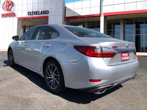 2016 Lexus ES 350 Base
