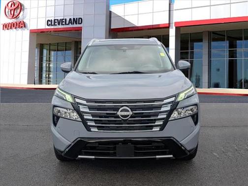 2024 Nissan Rogue Platinum