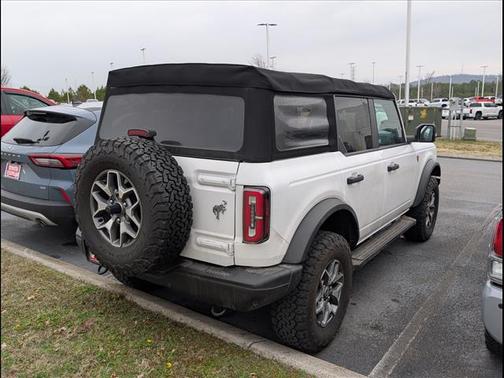 2022 Ford Bronco Badlands