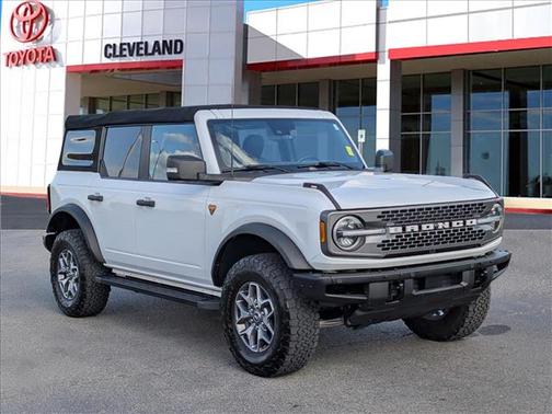 2022 Ford Bronco Badlands