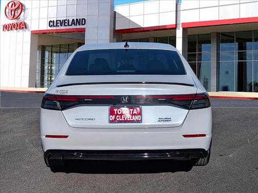 2023 Honda Accord Hybrid Sport-L