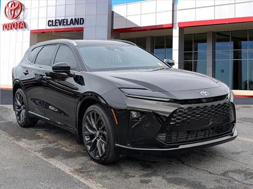 2025 Toyota Crown Signia Limited