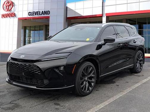 2025 Toyota Crown Signia Limited