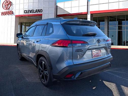 2024 Toyota Corolla Hybrid SE