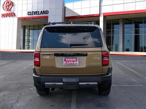 2024 Toyota Land Cruiser Base