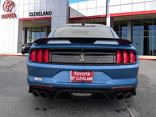 2020 Ford Shelby GT500 Base