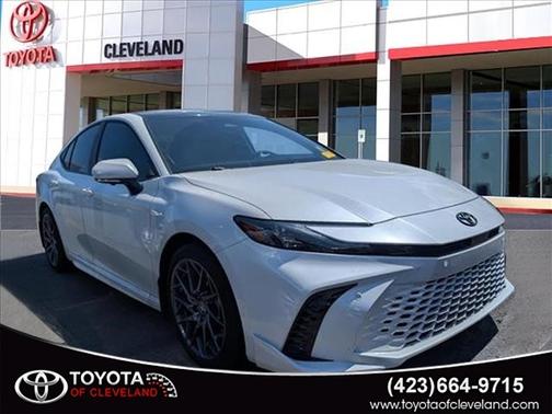 Pearl 2026 Toyota Camry XSE